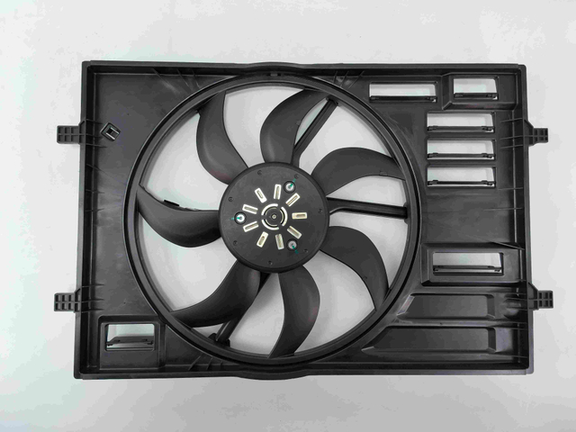 5Q0121203DE VW ゴルフ MK7 GTI ラジエーター冷却ファン アセンブリ。ブラシレスモーター、400W;バルク在庫。