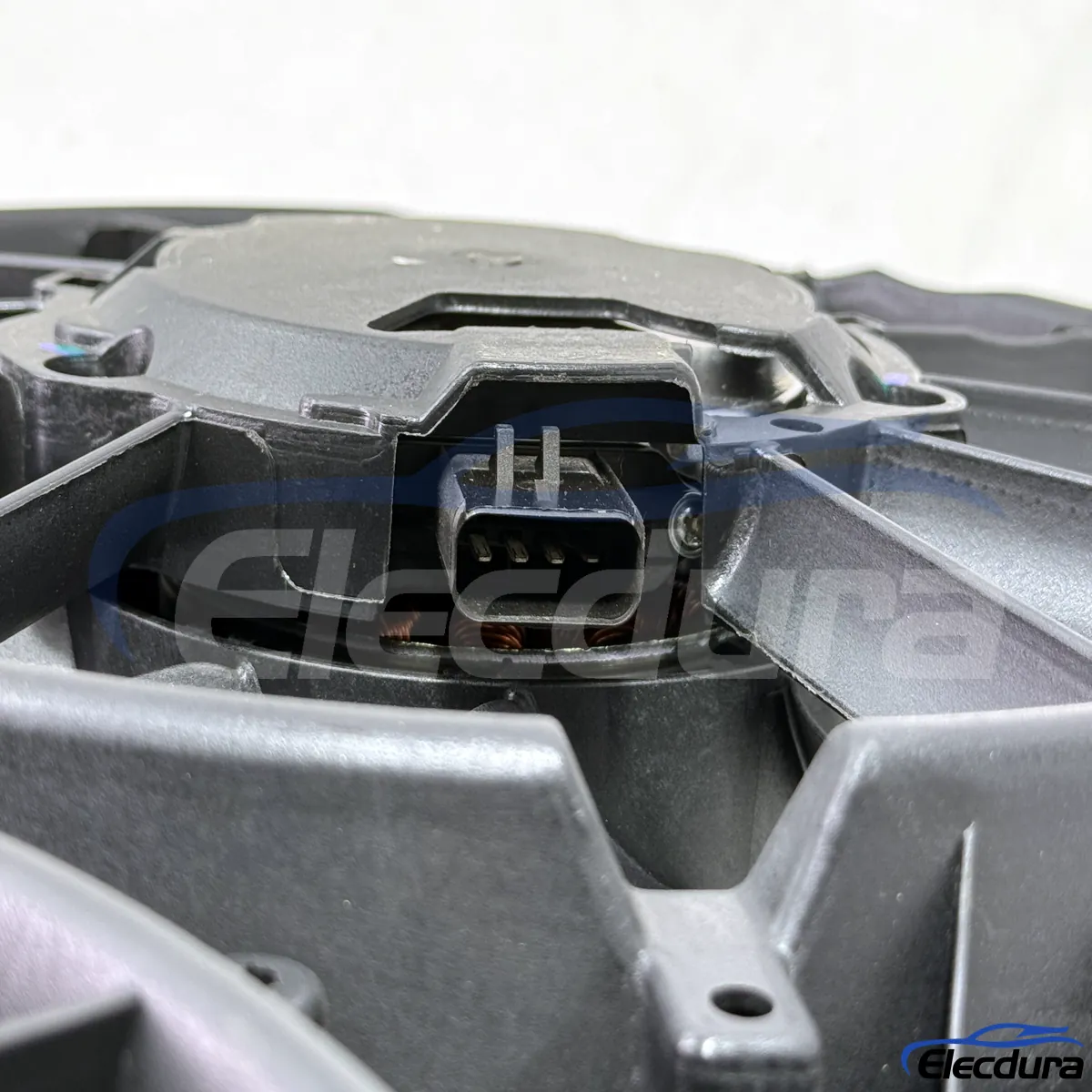 Chevrolet Malibu XL Brushless ชุดพัดลมระบายความร้อนหม้อน้ำ เปลี่ยน 84355900 สำหรับตัวแทนจำหน่ายพัดลมระบายความร้อน