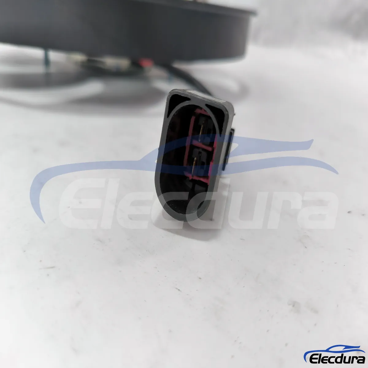 5Q0959455AH hűtőventil&aacute;tor csere Audi szervizbe