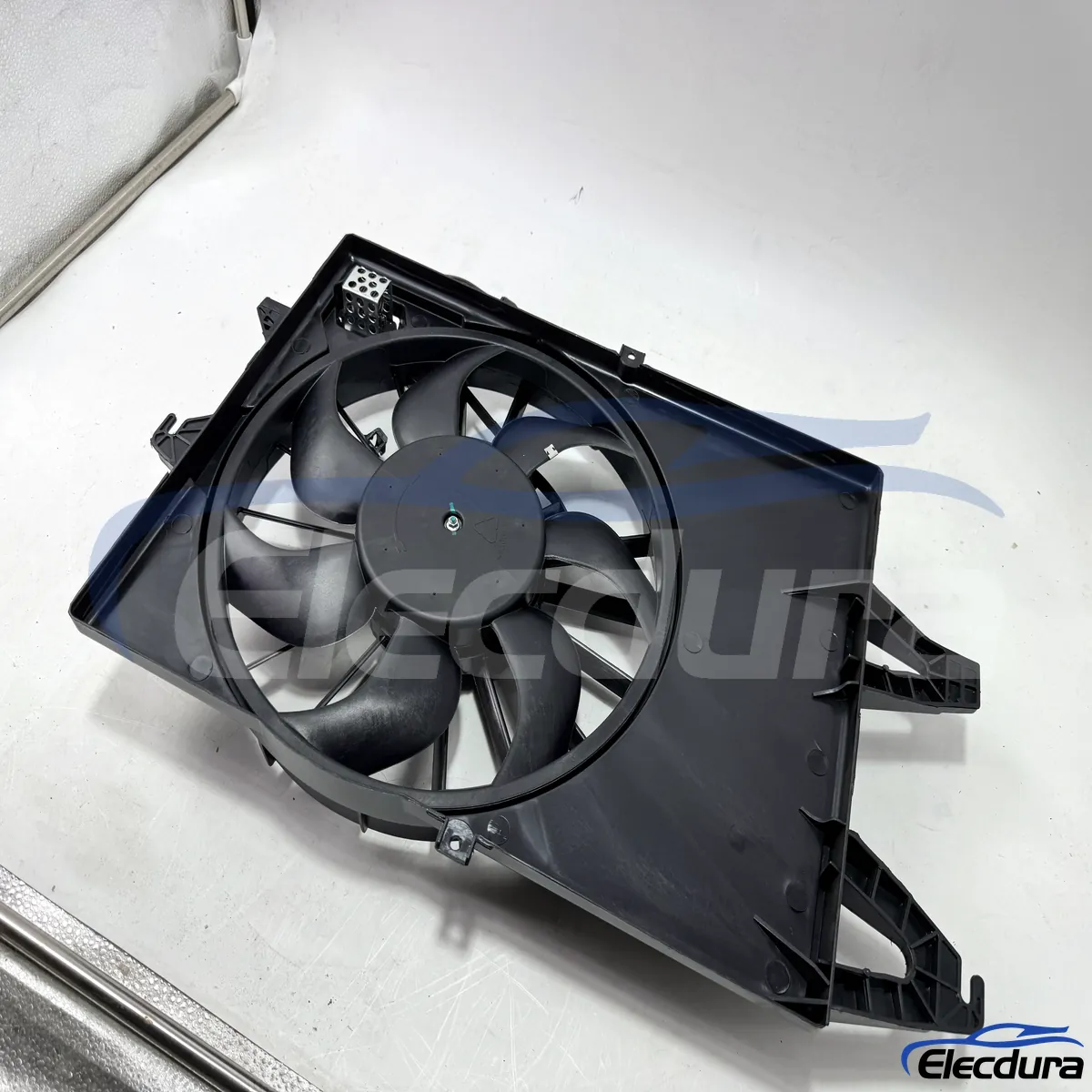 Ford Mondeo koelventilator vervanging 6S718C607AA voor distributeurs