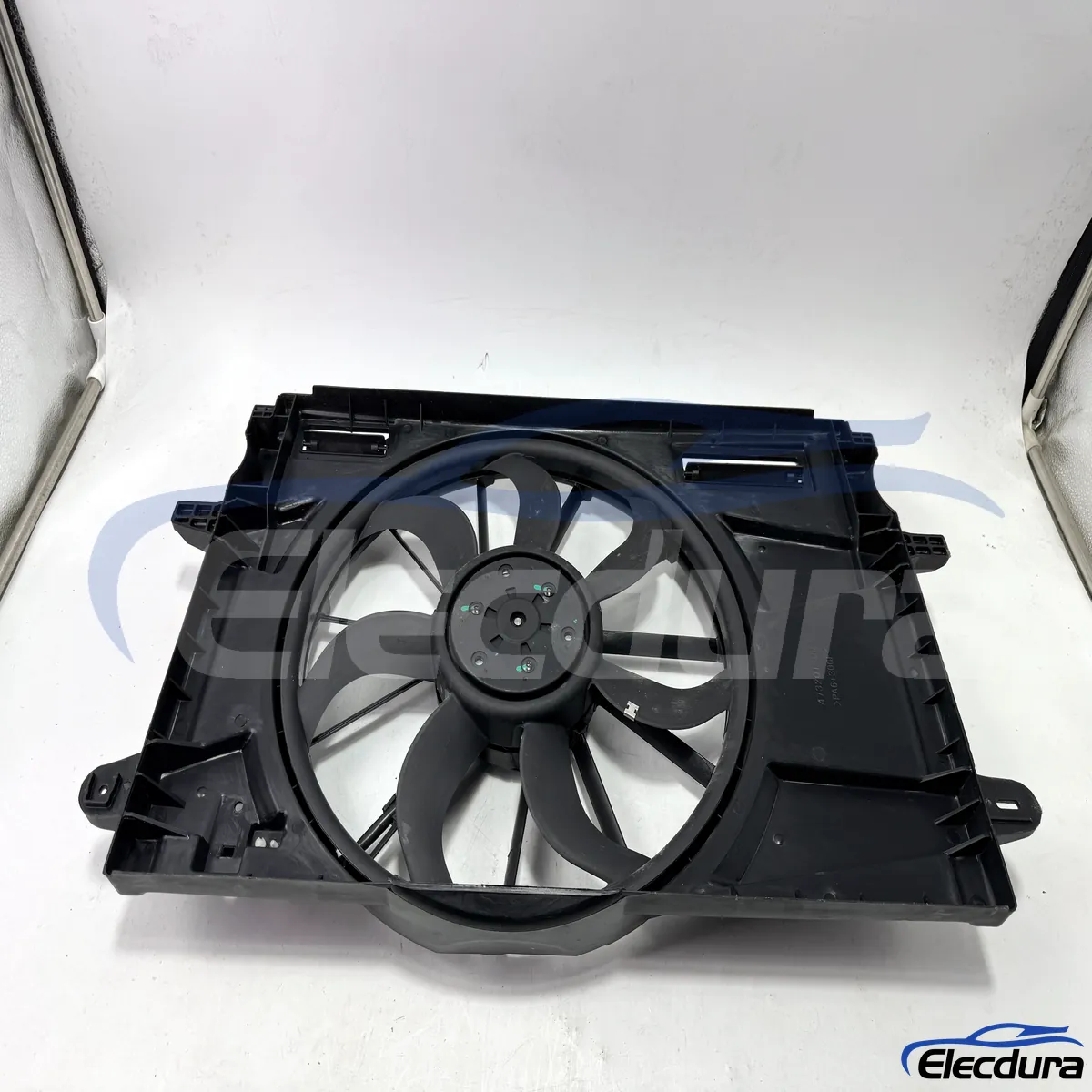 Buick GL8 Brushless Вентилятор радиатора в сборе замена 26686973 распределителя вентилятора охлаждения