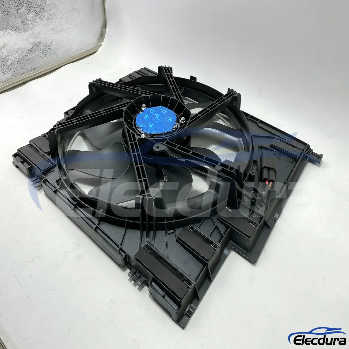 17428591441 BMW修理工場向けラジエーター冷却ファンの交換
